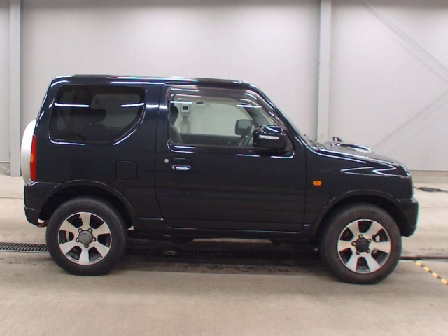 SUZUKI JIMNY 2010