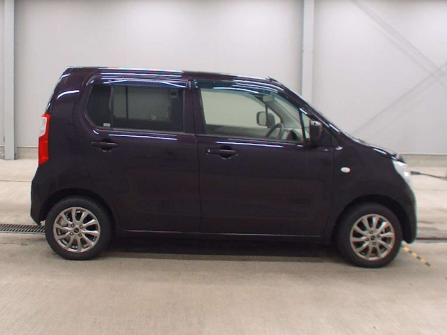 SUZUKI WAGON R 2015