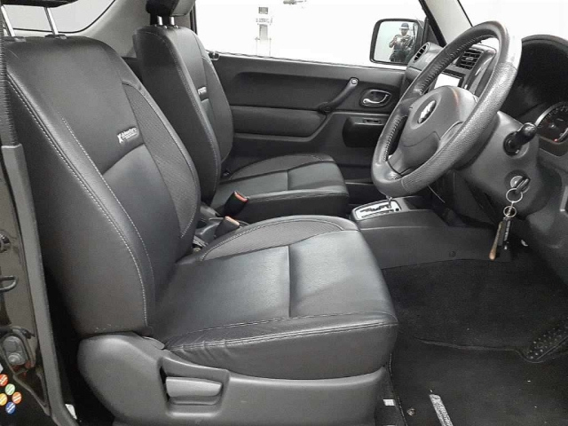 SUZUKI JIMNY 2010