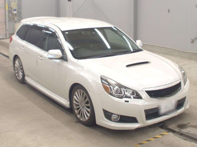 SUBARU LEGACY 2011