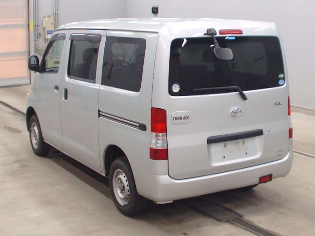 TOYOTA TOWN ACE VAN 2018