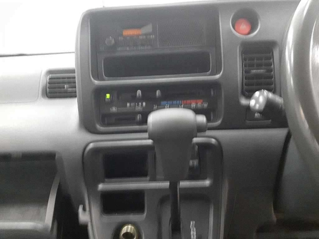 DAIHATSU HIJET VAN 2016