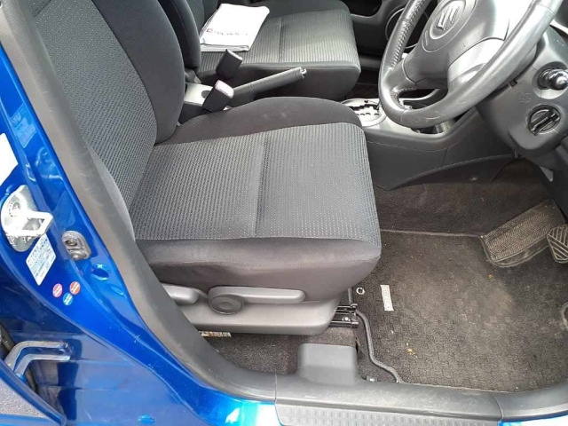 SUZUKI SWIFT 2010