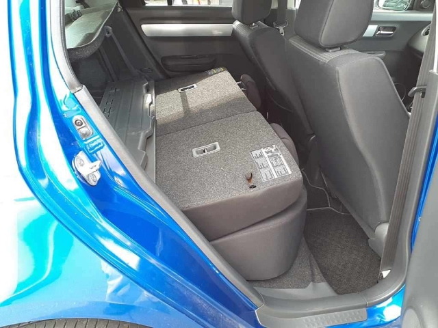SUZUKI SWIFT 2010