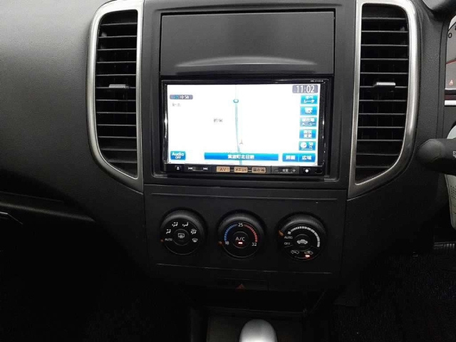 NISSAN WINGROAD 2011