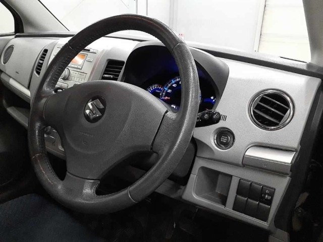 SUZUKI WAGON R 2012