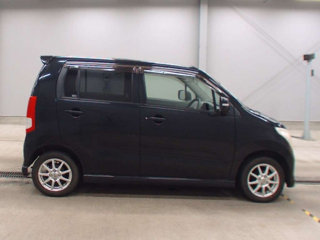 SUZUKI WAGON R 2012