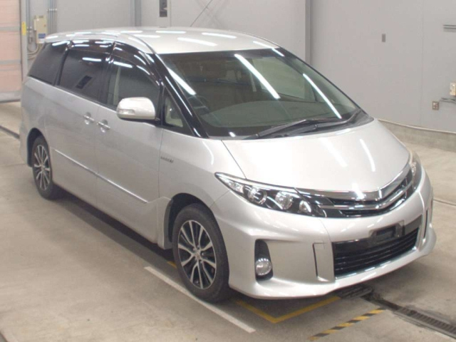 TOYOTA ESTIMA HYBRID 2015
