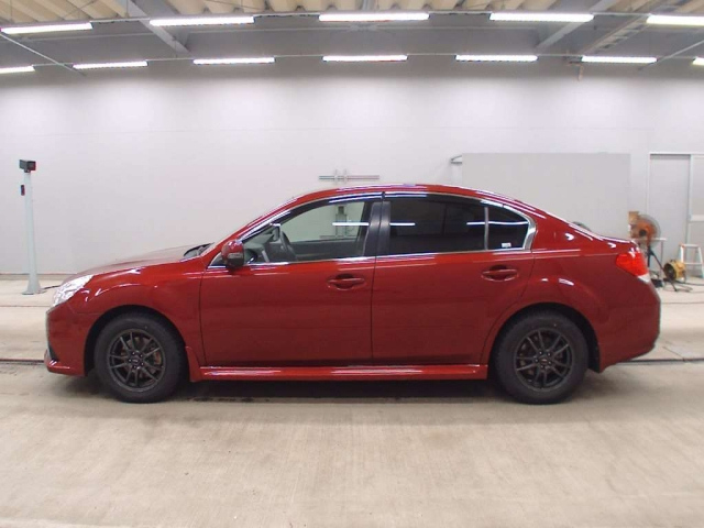 SUBARU LEGACY B4 2013