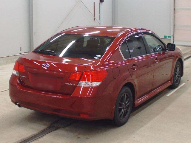SUBARU LEGACY B4 2013
