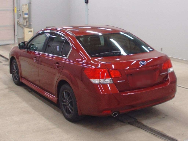 SUBARU LEGACY B4 2013