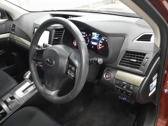 SUBARU LEGACY B4 2013