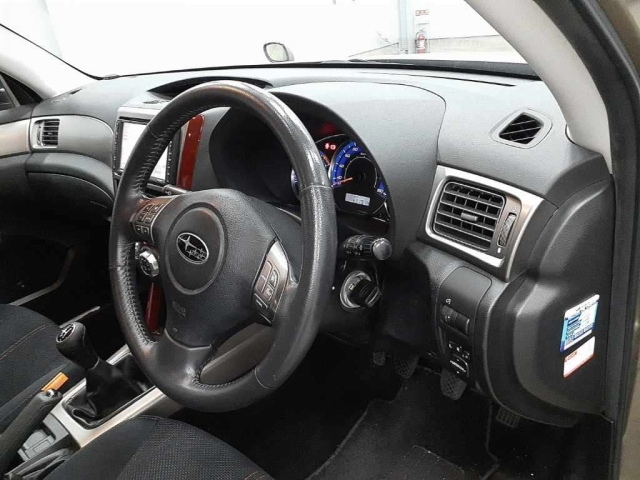 SUBARU FORESTER 2008
