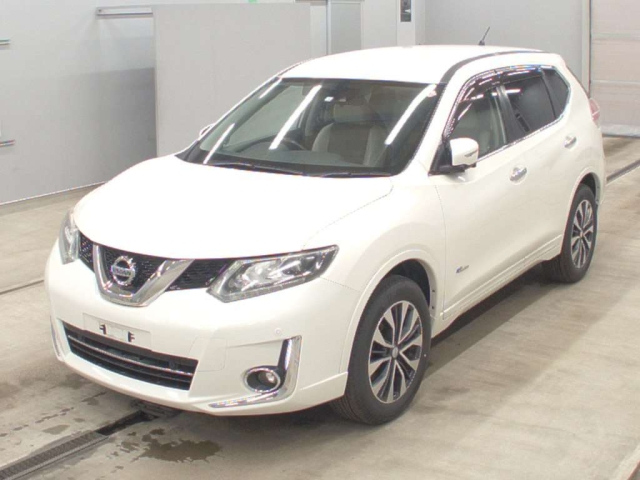 NISSAN X-TRAIL 2015