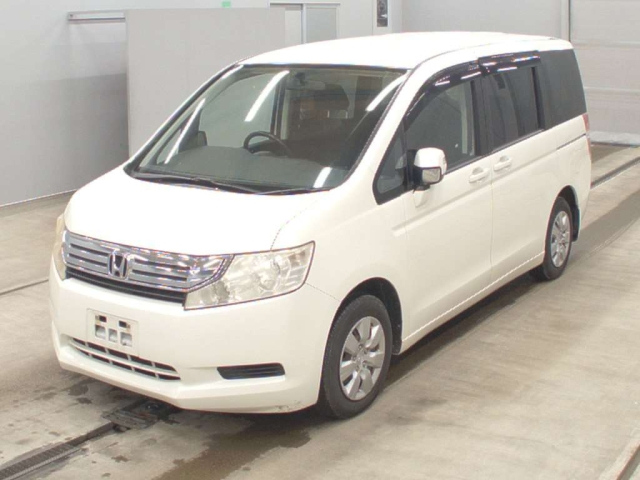 HONDA STEP WAGON 2010