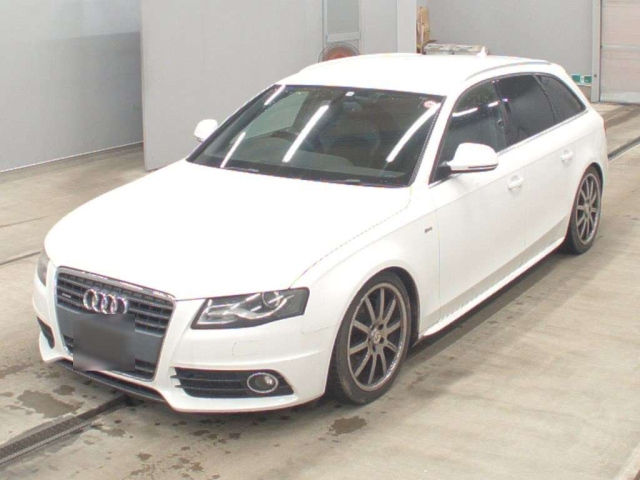 AUDI A4 2009
