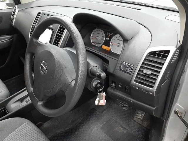 NISSAN WINGROAD 2017