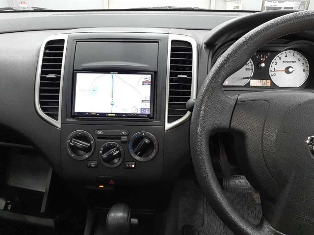 NISSAN WINGROAD 2017