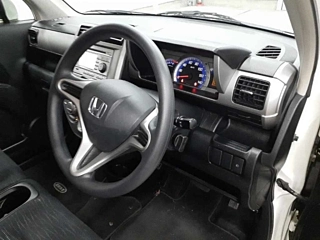 HONDA ZEST 2012