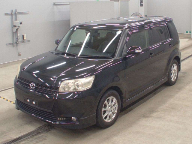 TOYOTA COROLLA RUMION 2013