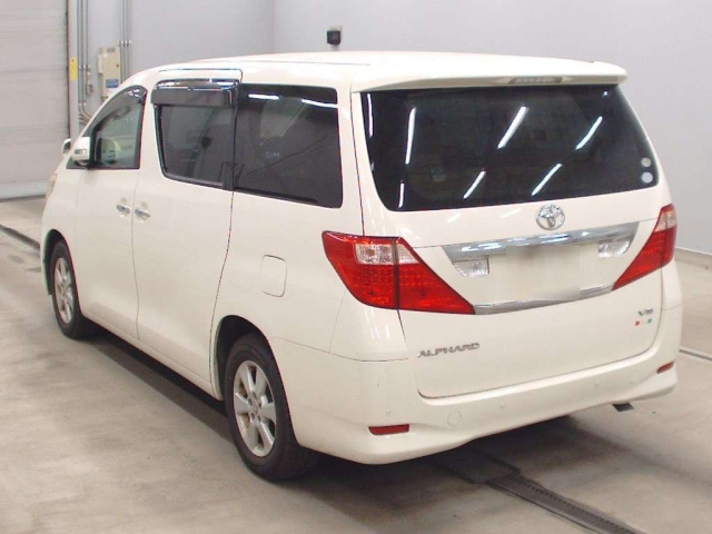 TOYOTA ALPHARD 2008
