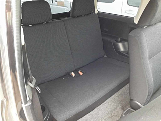 NISSAN KIX 2008