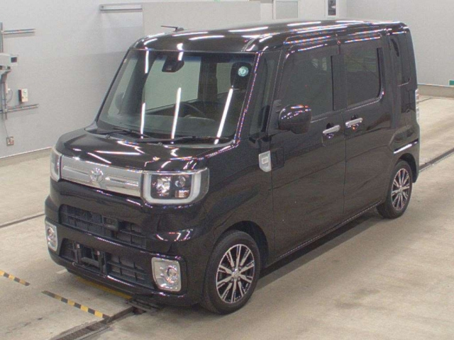 TOYOTA PIXIS MEGA 2016