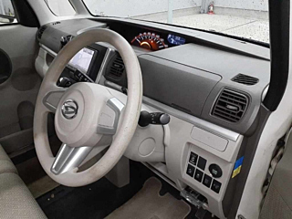 DAIHATSU TANTO 2013