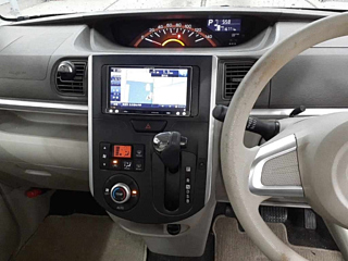 DAIHATSU TANTO 2013