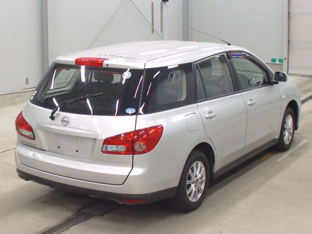 NISSAN WINGROAD 2010