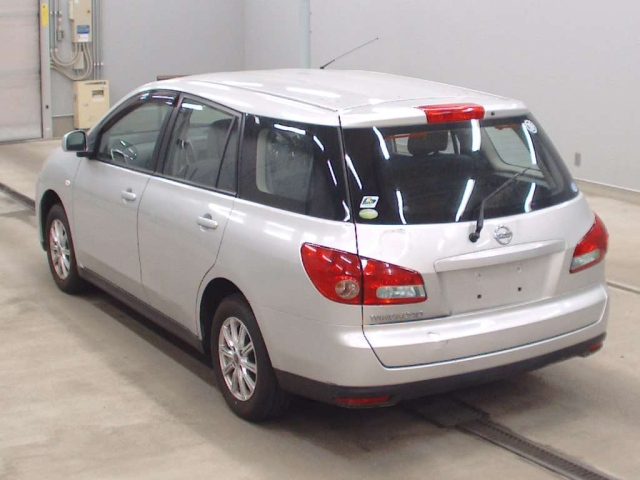 NISSAN WINGROAD 2010