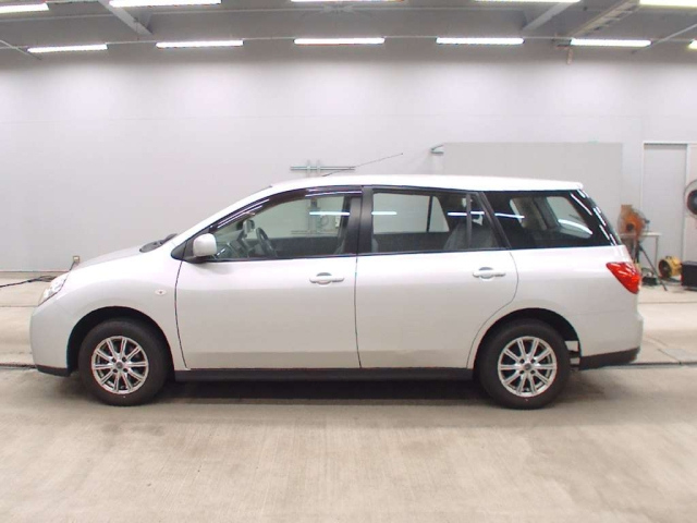 NISSAN WINGROAD 2010