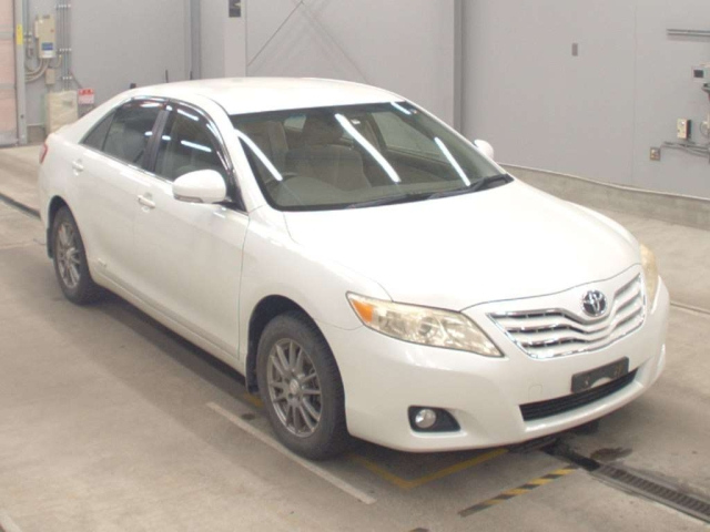 TOYOTA CAMRY 2010
