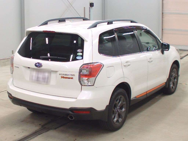 SUBARU FORESTER 2017