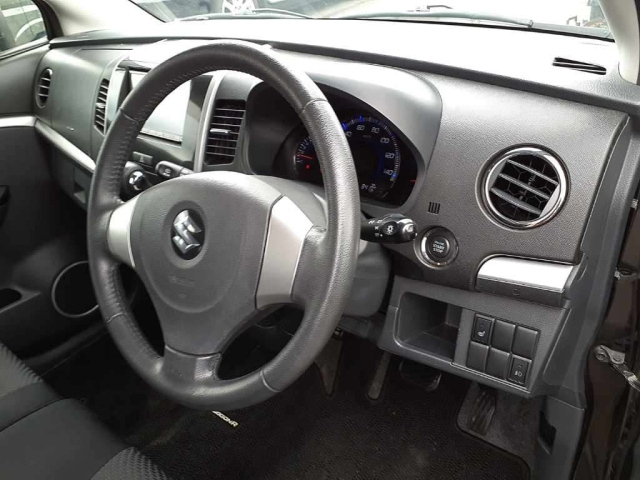 SUZUKI WAGON R 2012