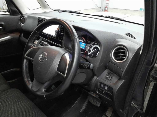 NISSAN DAYZ ROOX 2015