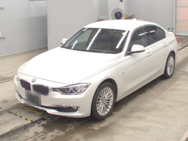 BMW 3 SERIES 2014
