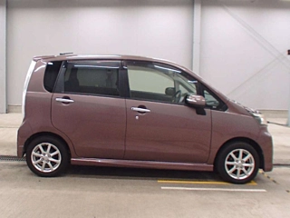 DAIHATSU MOVE 2013
