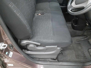 DAIHATSU MOVE 2013