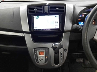 DAIHATSU MOVE 2013