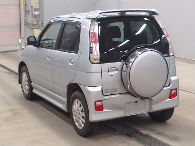 DAIHATSU TERIOS KID 2009