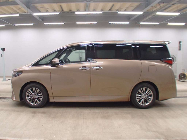 TOYOTA ALPHARD 2025