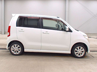 SUZUKI WAGON R 2011