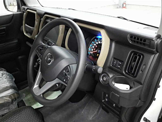 MAZDA FLAIR 2024