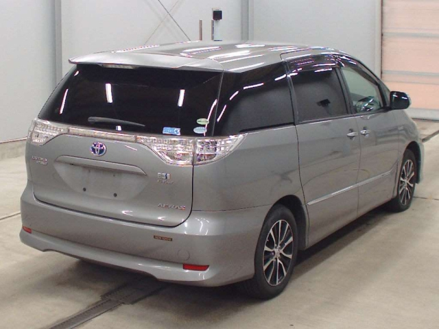 TOYOTA ESTIMA HYBRID 2012