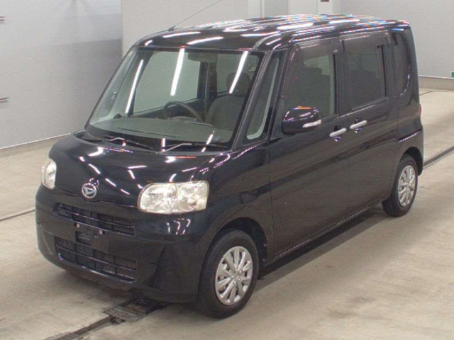 DAIHATSU TANTO 2010