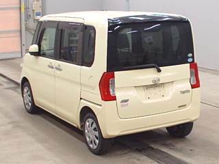 DAIHATSU TANTO 2014