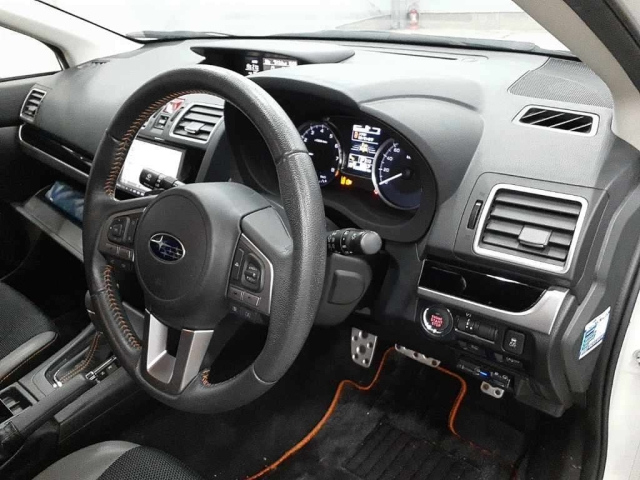 SUBARU XV 2016
