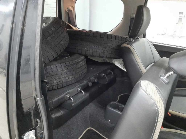 SUZUKI JIMNY SIERRA 2014