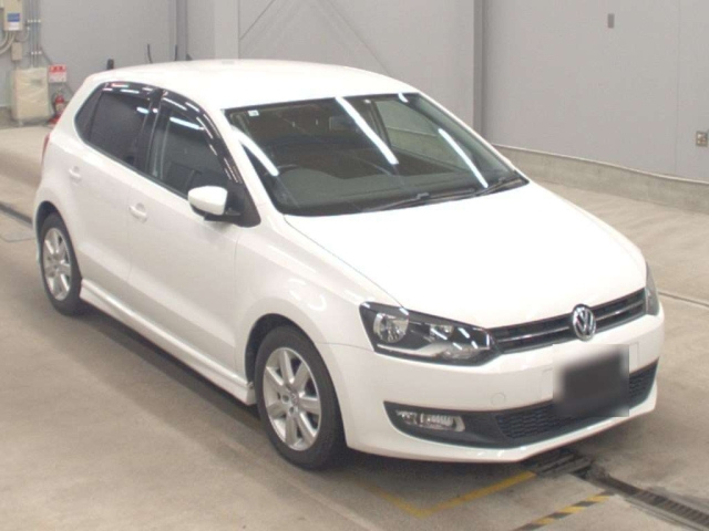 VOLKSWAGEN POLO 2010